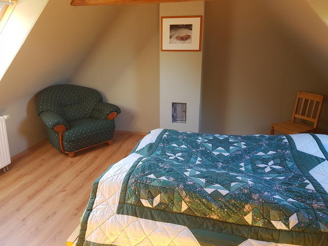 Ferienwohnung in Vogelsang - Jänicke - grünes Schlafzimmer