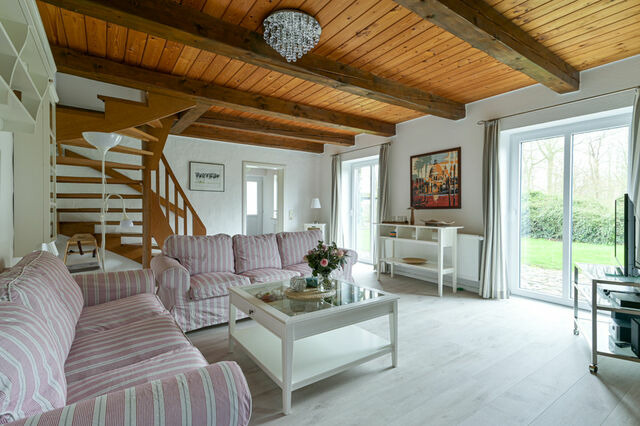Ferienhaus in Fehmarn OT Katharinenhof - Ferienhof Augustenhöhe - Kaminhaus Nr.14 - Bild 2