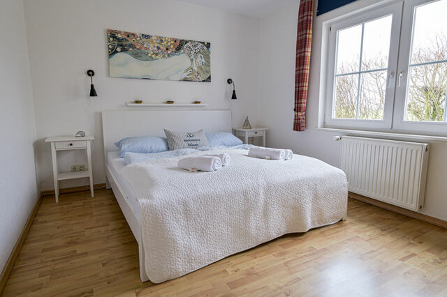 Ferienwohnung in Fehmarn OT Katharinenhof - Ferienhof Augustenhöhe - Haus am Feld Nr.5 - Bild 2 Ferienwohnung in Fehmarn OT Katharinenhof - Ferienhof Augustenhöhe - Haus am Feld Nr.5 - Bild 2