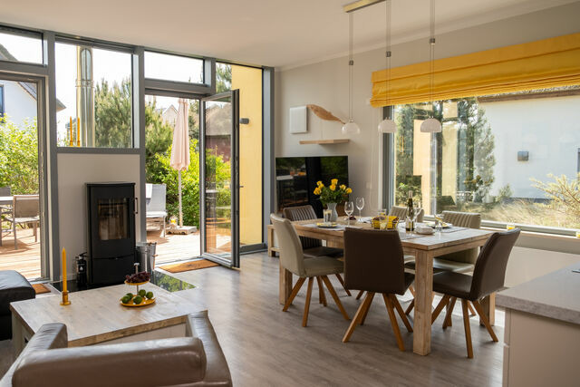 Ferienhaus in Heiligenhafen - Ostsee - Reetdachhaus Nr. 7 "Haddock" im Strand Resort - Bild 3 Ferienhaus in Heiligenhafen - Ostsee - Reetdachhaus Nr. 7 "Haddock" im Strand Resort - Bild 3