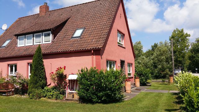 Ferienwohnung in Fehmarn OT Todendorf - Haus am Teich - Teichblick - Bild 3 Ferienwohnung in Fehmarn OT Todendorf - Haus am Teich - Teichblick - Bild 3