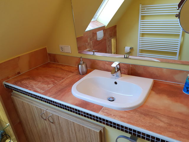 Ferienwohnung in Fehmarn OT Todendorf - Haus am Teich - Teichblick - Bild 17 Ferienwohnung in Fehmarn OT Todendorf - Haus am Teich - Teichblick - Bild 17