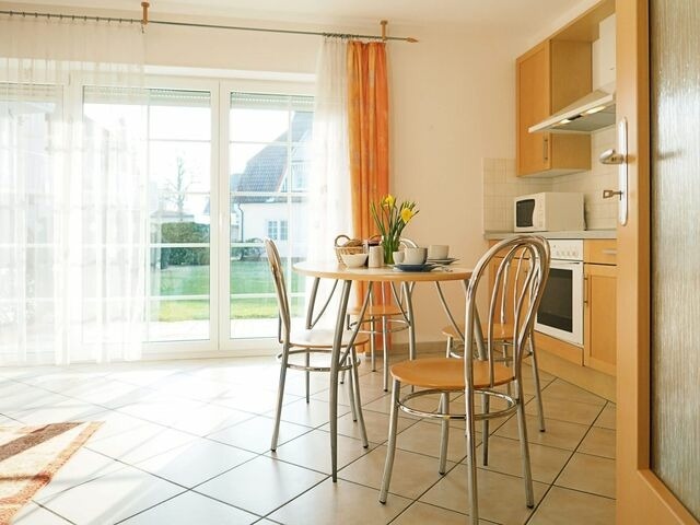 Ferienwohnung in Zingst - Alte Reihe 10 - Silberm&ouml;we 3 - Bild 3
