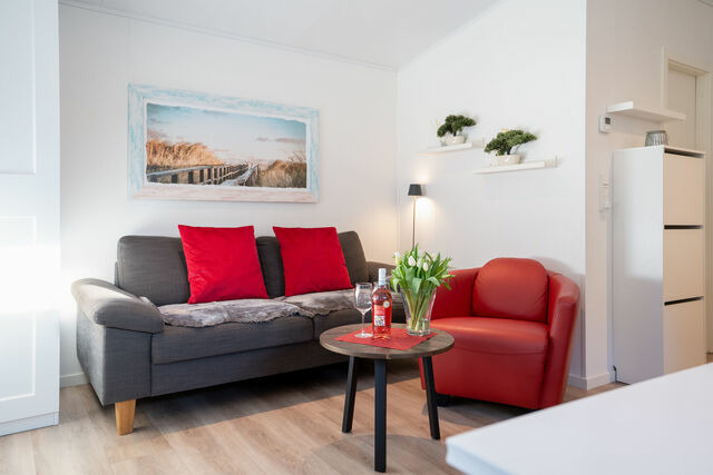 Ferienhaus in Scharbeutz - Casa del Sol Scharbeutz - Sauna kostenlos - 1 kleiner Hund willkommen - umzäunter Garten - Bild 12