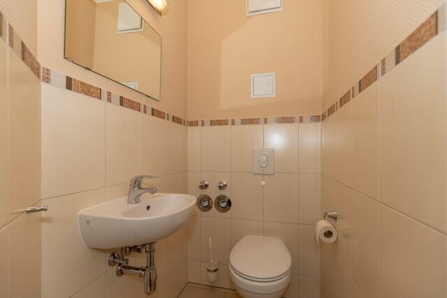 Ferienwohnung in Kühlungsborn - 9987- Urlaubsträume Am Meer, WE 3.4 Strandkorb auf der Terrasse - Bild 11