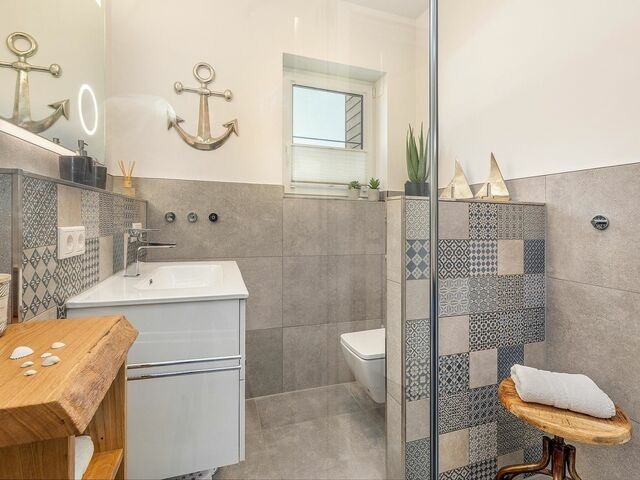 Ferienwohnung in Ostseeheilbad Zingst - Haus Ostseewind - Suite Windb&ouml;e - Ferienanlage Strandwiese - Bild 18