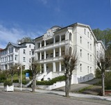 Ferienwohnung in Sellin - Strandnahe Ferienwohnung 6 Villa Celia - Bild 1 Ferienwohnung in Sellin - Strandnahe Ferienwohnung 6 Villa Celia - Bild 1