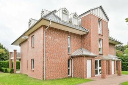 Wellenbrecher 10
