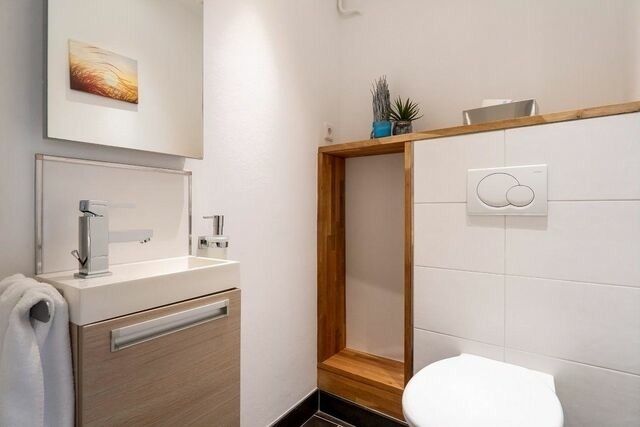 Ferienwohnung in Heiligenhafen - "Strandhotel Heiligenhafen", Wohnung 110 (Typ III) - Bild 13 Ferienwohnung in Heiligenhafen - "Strandhotel Heiligenhafen", Wohnung 110 (Typ III) - Bild 13