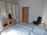 Ferienwohnung in Sellin - Sonnige Ferienwohnung -100qm - im 1. Obergeschoss der Villa Walhall in einem park&auml;hnlichen Garten - Bild 19