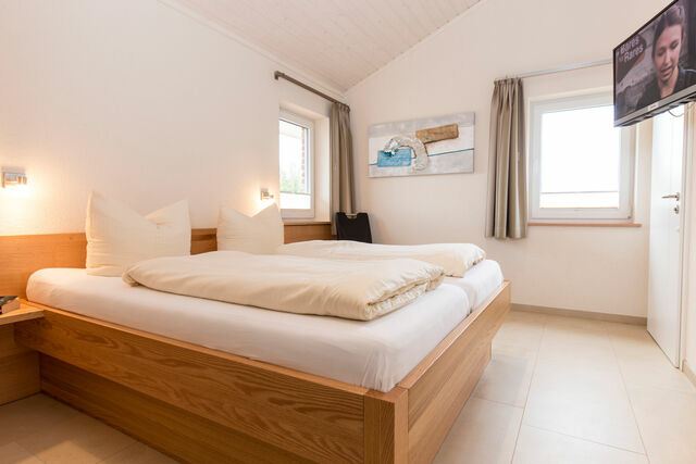 Ferienhaus in Fehmarn - Wellnesshaus "Welle" eingez&auml;unt - Bild 8