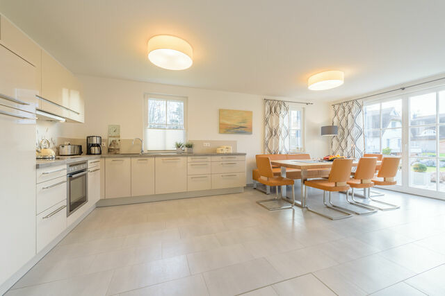 Ferienhaus in Glowe - Traum Reethaus am Meer mit Pool, Sauna & Yoga - Bild 11