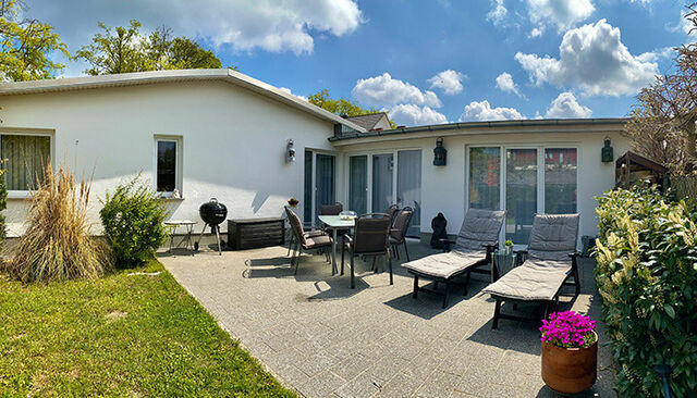 Ferienhaus in Heringsdorf - Anna**** BRINKMANNHAUS 4-Sterne für Familien fast am Strand Sauna Terrasse Grill - Bild 4