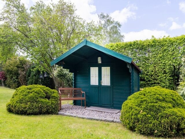 Ferienhaus in Garz - Familienferienhaus R&uuml;genbrise - Gemeinsames Urlauben mit Steg und Boot auf R&uuml;gen - alles inklusive und 5 B&auml;der - Bild 25