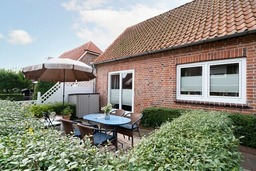 Rosenstra&szlig;e 1a Bootshaus