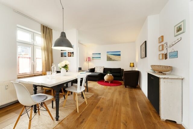 Ferienhaus in Bliesdorf - Ein Tag am Meer - Bild 5 Ferienhaus in Bliesdorf - Ein Tag am Meer - Bild 5