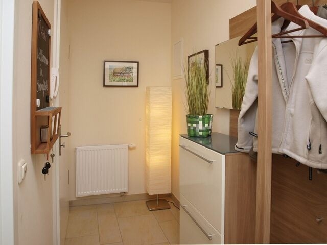 Ferienwohnung in K&uuml;hlungsborn - Villa Strandkuss, Wohnung Strandgl&uuml;ck - Bild 6