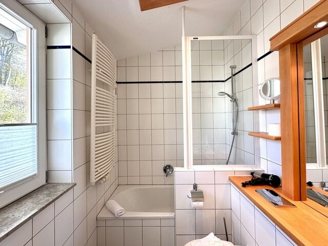 Ferienwohnung in Sellin - Villa Sonneck, App. 18 - Bade- & Erlebniswelt t&auml;glich inklusive - Bild 8
