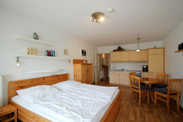 Ferienwohnung in Baabe - Haus Ostseeluft, Whg. 4 H&uuml;hnergott - Bild 9