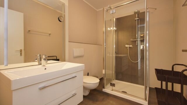 Ferienwohnung in Lobbe - Strandhaus Lobbe, App. 04 - Bild 12