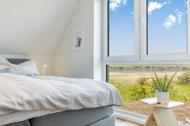 Ferienhaus in Fehmarn OT Westermarkelsdorf - De B&ouml;&ouml;i LuxusFerienhaus mit Meerblick, Sauna & Kamin - Bild 24